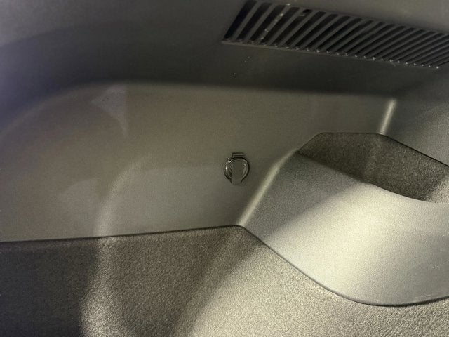 2025 Volkswagen Tiguan SEL R-Line