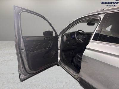 2023 Volkswagen Tiguan SE