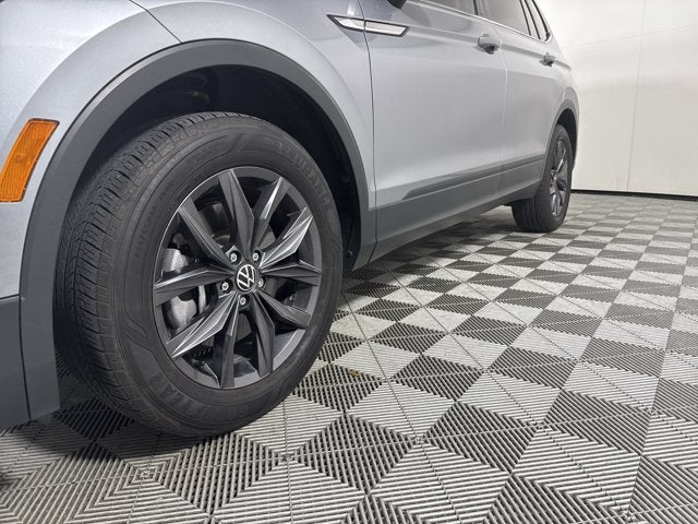 2023 Volkswagen Tiguan SE
