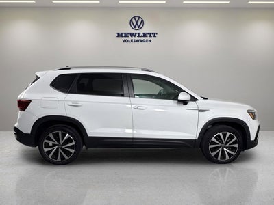 2022 Volkswagen Taos SE