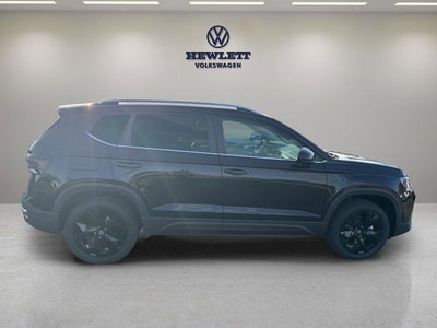 2026 Volkswagen Taos SE