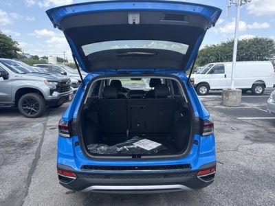 2026 Volkswagen Taos SE