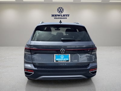 2026 Volkswagen Taos SE