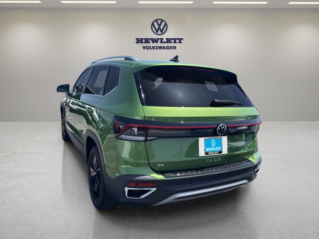 2026 Volkswagen Taos SE