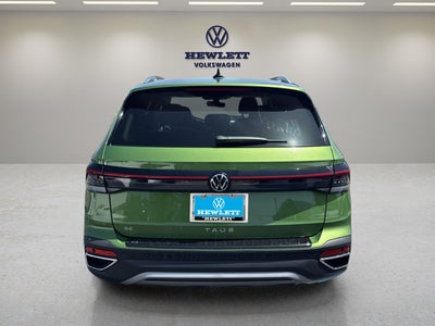 2026 Volkswagen Taos SE