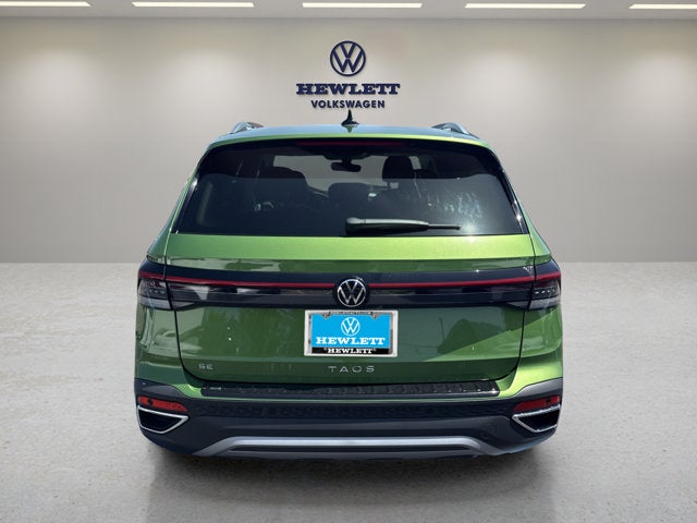 2026 Volkswagen Taos SE