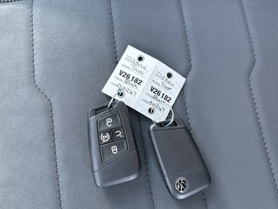 2026 Volkswagen Taos SE