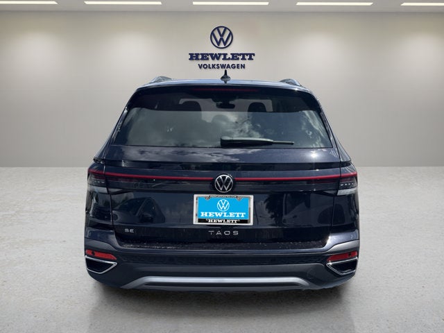 2026 Volkswagen Taos SE