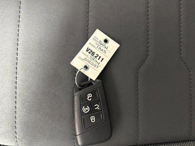 2026 Volkswagen Taos SE