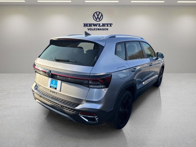 2026 Volkswagen Taos SE