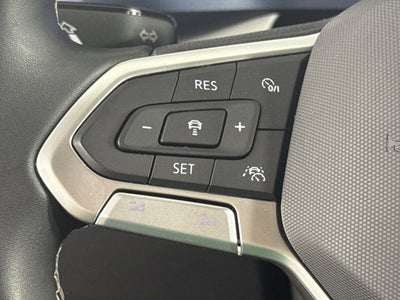 2023 Volkswagen Taos SE