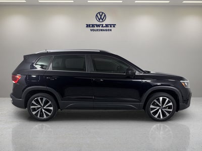 2023 Volkswagen Taos SE
