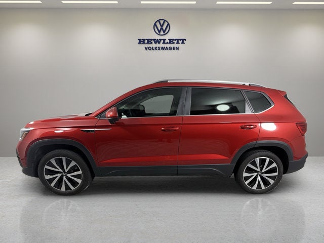 2023 Volkswagen Taos SE