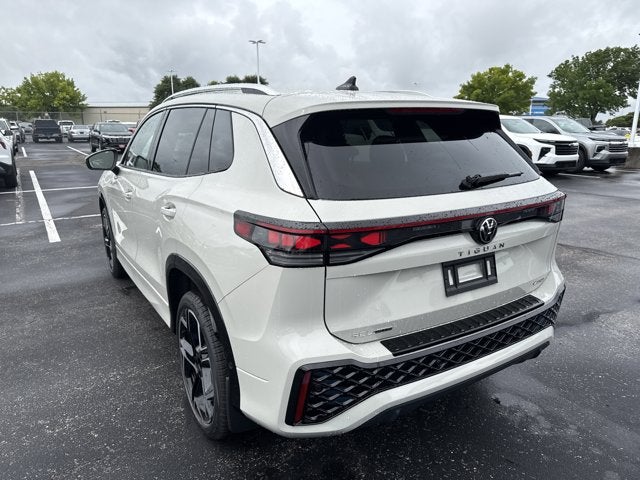 2026 Volkswagen Tiguan SEL R-Line Turbo