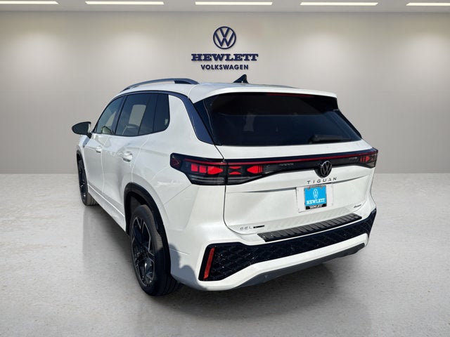 2026 Volkswagen Tiguan SEL R-Line Turbo