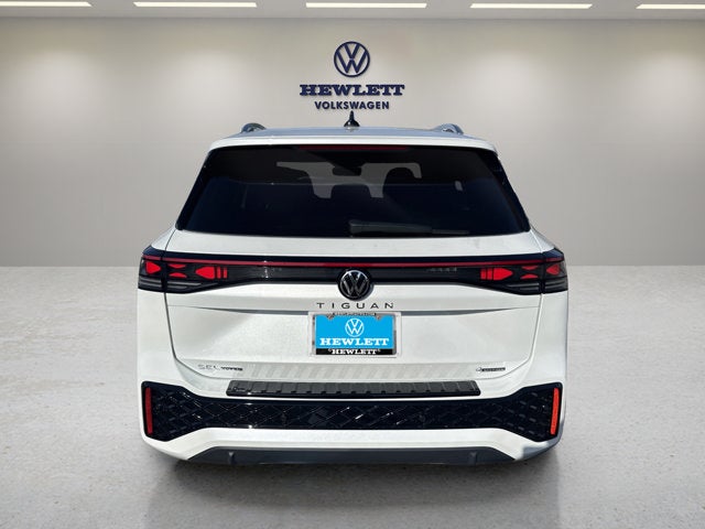 2026 Volkswagen Tiguan SEL R-Line Turbo
