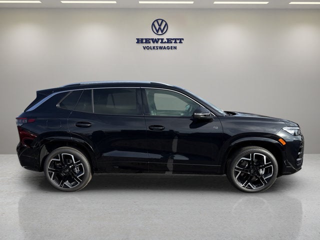 2026 Volkswagen Tiguan SEL R-Line Turbo