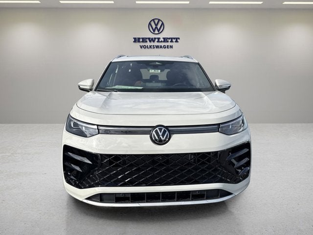 2026 Volkswagen Tiguan SEL R-Line Turbo