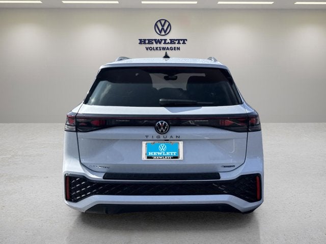 2026 Volkswagen Tiguan SEL R-Line Turbo