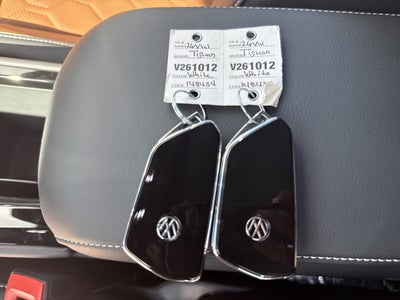 2026 Volkswagen Tiguan SEL R-Line Turbo