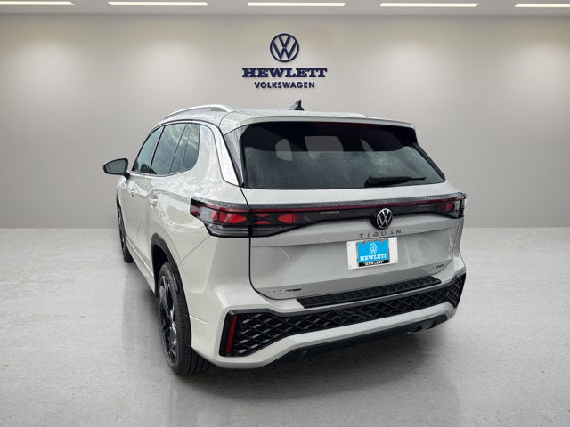 2026 Volkswagen Tiguan SEL R-Line Turbo