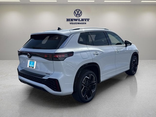 2026 Volkswagen Tiguan SEL R-Line Turbo