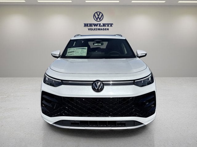 2026 Volkswagen Tiguan SEL R-Line Turbo