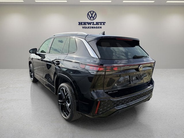 2026 Volkswagen Tiguan SEL R-Line Turbo