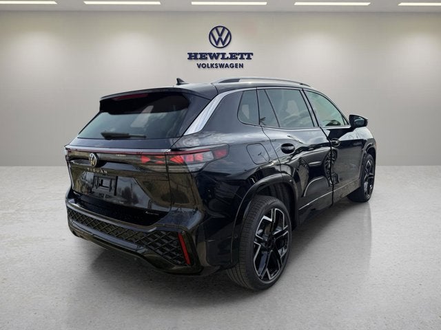 2026 Volkswagen Tiguan SEL R-Line Turbo