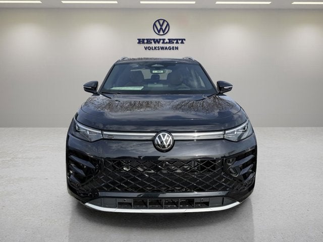 2026 Volkswagen Tiguan SEL R-Line Turbo