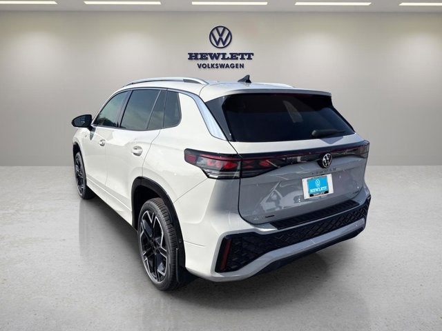 2026 Volkswagen Tiguan SEL R-Line Turbo