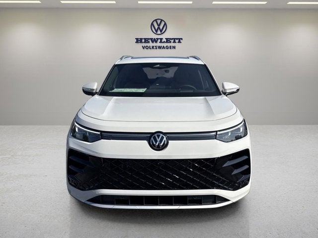 2026 Volkswagen Tiguan SEL R-Line Turbo