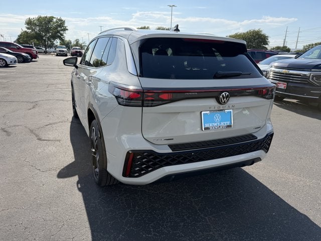 2026 Volkswagen Tiguan SEL R-Line Turbo
