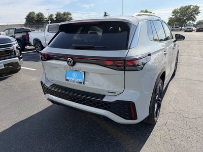 2026 Volkswagen Tiguan SEL R-Line Turbo