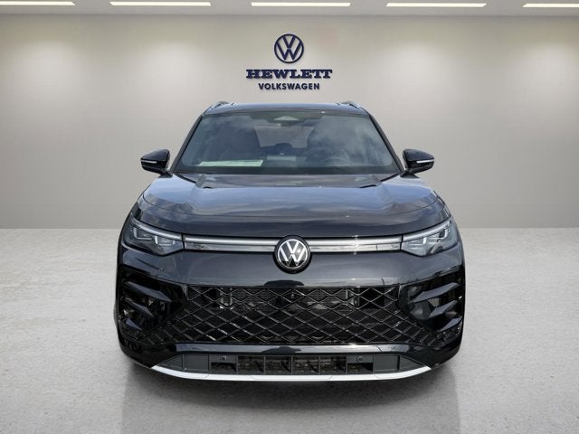 2026 Volkswagen Tiguan SEL R-Line Turbo