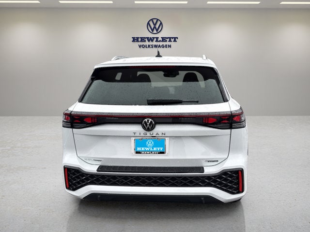 2026 Volkswagen Tiguan SEL R-Line Turbo