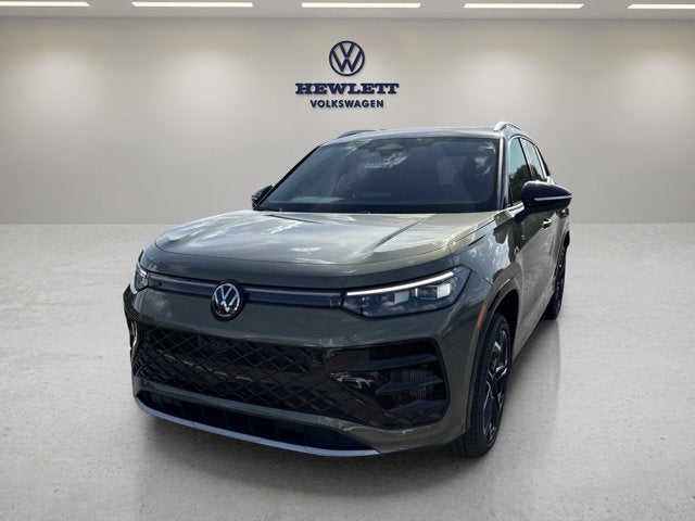 2026 Volkswagen Tiguan SEL R-Line Turbo
