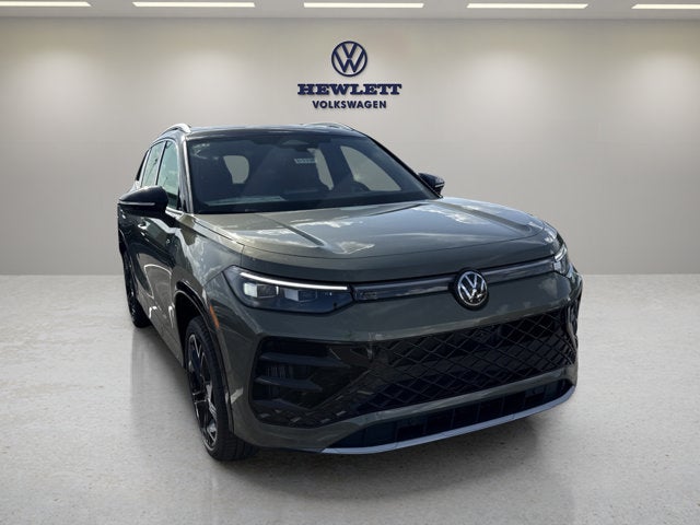 2026 Volkswagen Tiguan SEL R-Line Turbo