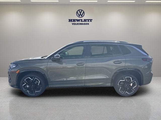 2026 Volkswagen Tiguan SEL R-Line Turbo