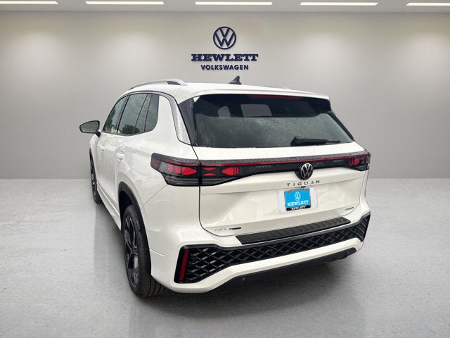 2026 Volkswagen Tiguan SEL R-Line Turbo