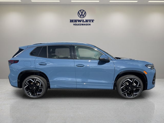 2026 Volkswagen Tiguan SEL R-Line Turbo