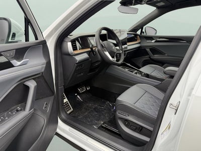 2026 Volkswagen Tiguan SEL R-Line Turbo