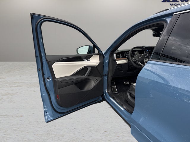2026 Volkswagen Tiguan SEL R-Line Turbo