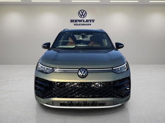 2026 Volkswagen Tiguan SEL R-Line Turbo