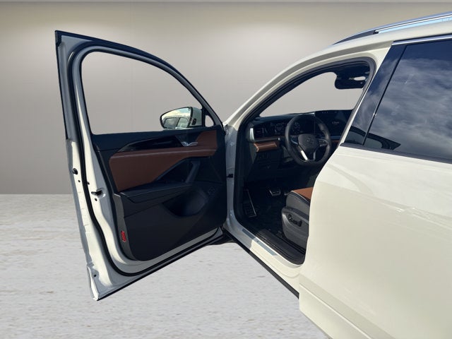 2027 Volkswagen Tiguan SEL R-Line Turbo