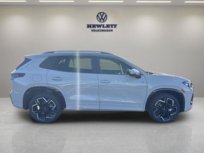 2027 Volkswagen Tiguan SEL R-Line Turbo