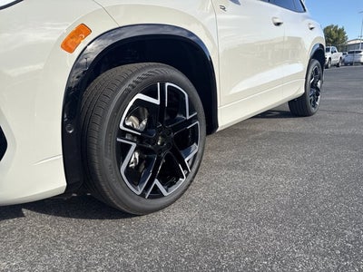 2027 Volkswagen Tiguan SEL R-Line Turbo