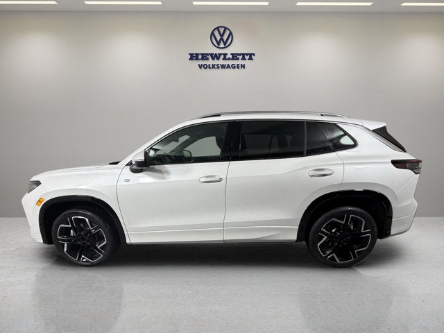 2026 Volkswagen Tiguan SEL R-Line Turbo