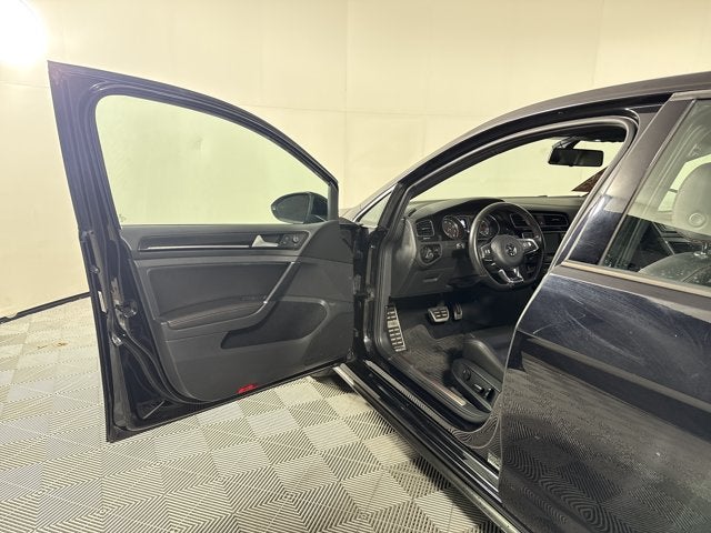 2017 Volkswagen Golf GTI Autobahn