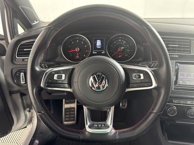 2015 Volkswagen Golf GTI SE